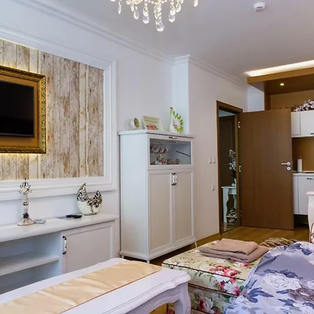 Sweet Homes Апартаменты Солнечный берег