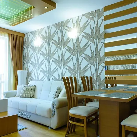 Sweet Homes Апартаменты Солнечный берег