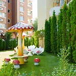 Sweet Homes *