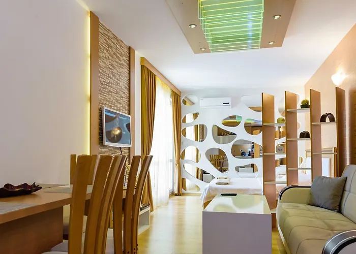 Sweet Homes Апартаменты *