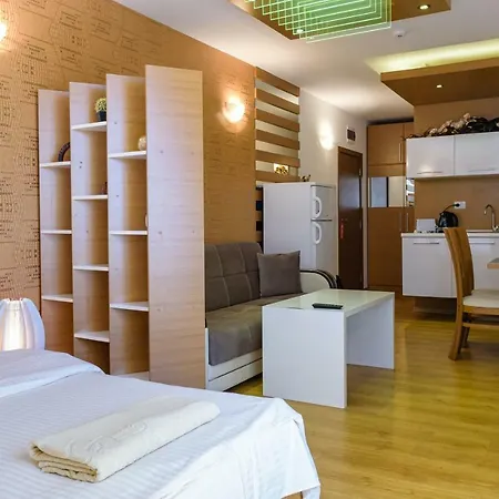 Sweet Homes * Sunny Beach